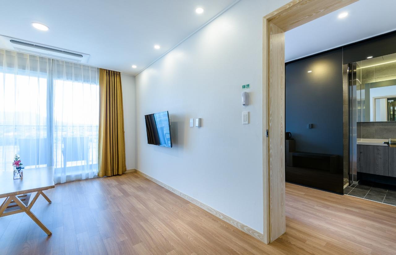 Thira Hotel Seogwipo Dış mekan fotoğraf