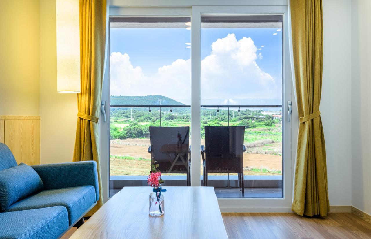 Thira Hotel Seogwipo Dış mekan fotoğraf