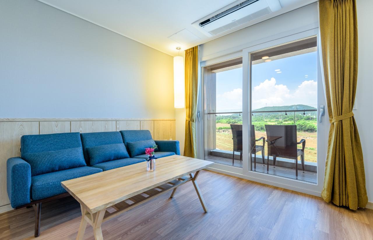 Thira Hotel Seogwipo Dış mekan fotoğraf