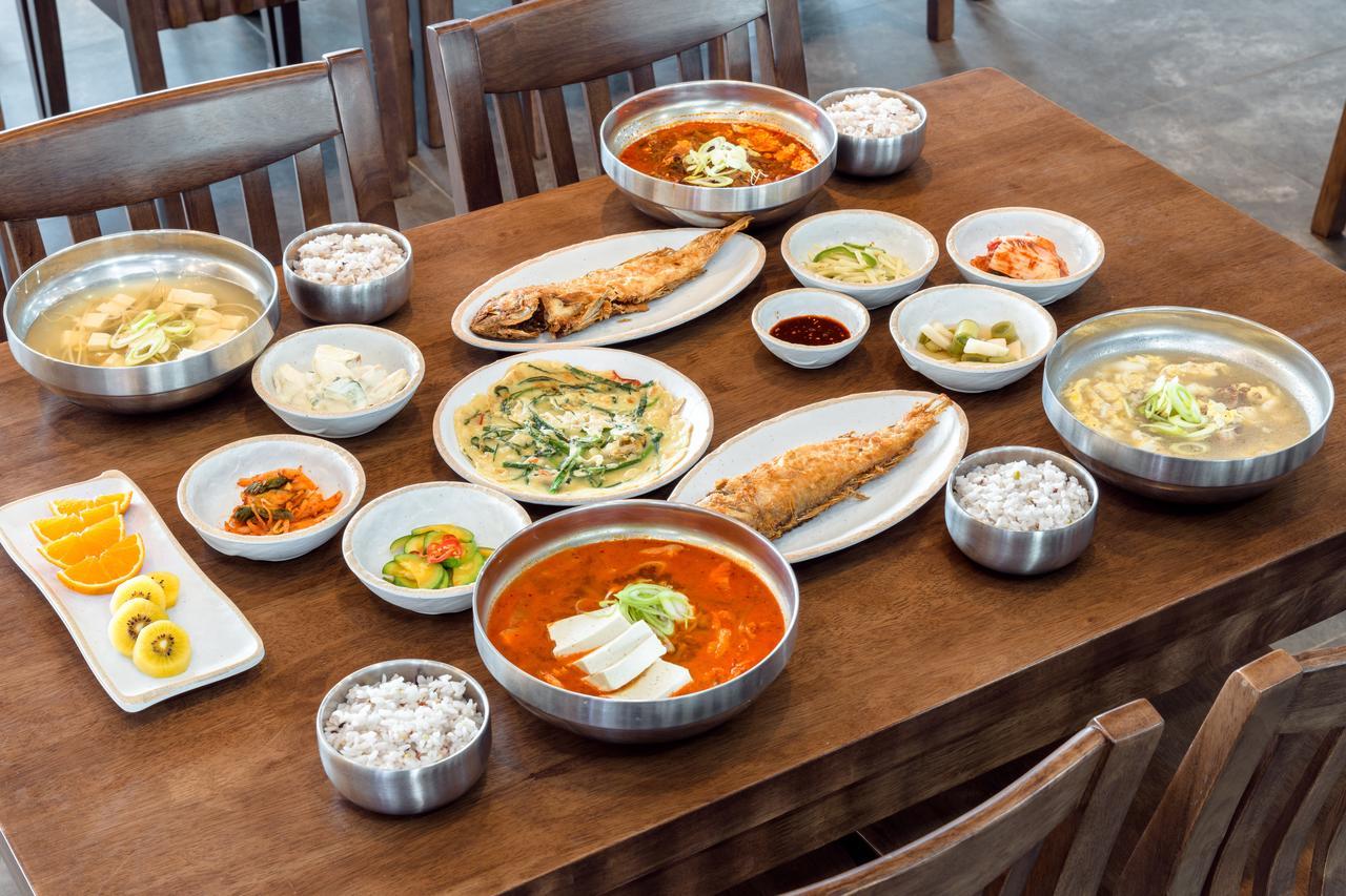 Thira Hotel Seogwipo Dış mekan fotoğraf