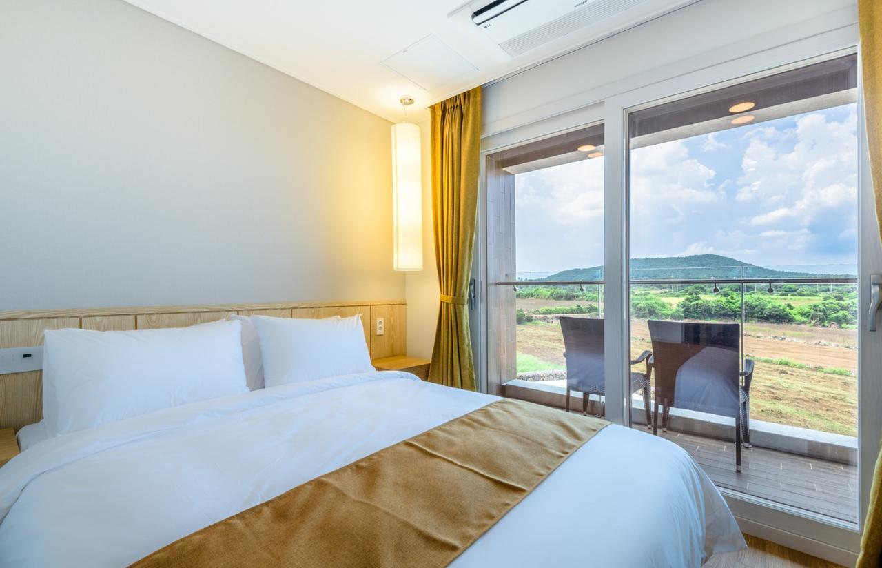 Thira Hotel Seogwipo Dış mekan fotoğraf